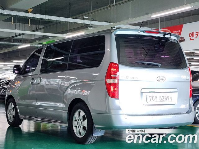 Hyundai Grand Starex Wagon 12-Seater Modern 2019 — фото 3