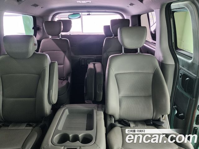 Hyundai Grand Starex Wagon 12-Seater Modern 2019 — фото 4