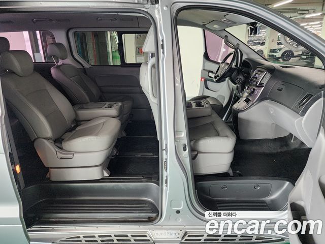 Hyundai Grand Starex Wagon 12-Seater Modern 2019 — фото 6