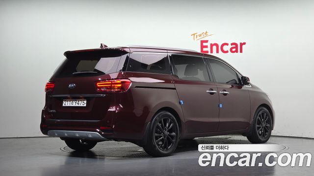 Kia Carnival Gasoline 9-Seater Noblesse Special 2019 — фото 2