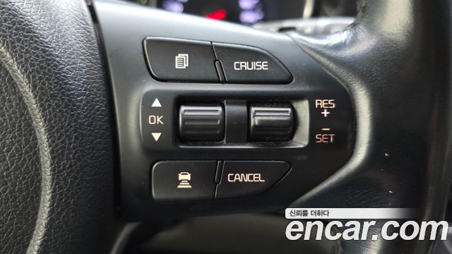 Kia Carnival Gasoline 9-Seater Noblesse Special 2019 — фото 17