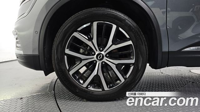 Renault Korea QM6 2.0 LPe RE Signature 2WD 2022 — фото 5