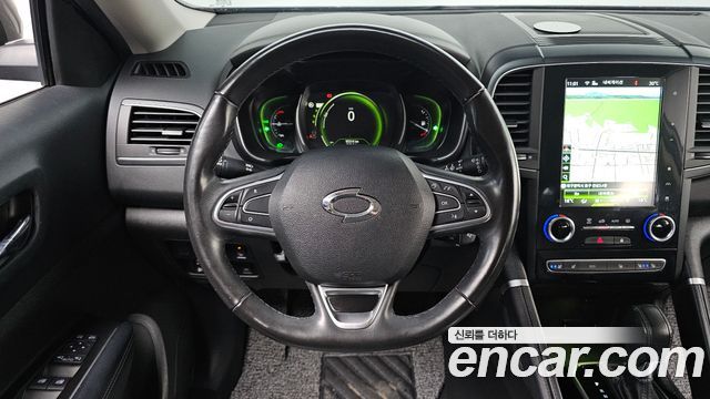 Renault Korea QM6 2.0 LPe RE Signature 2WD 2022 — фото 16