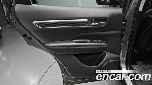 Renault Korea QM6 2.0 LPe RE Signature 2WD 2022 — фото 31