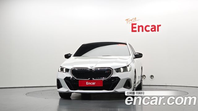 BMW i5 (G60) eDrive 40 M Sport 2024 — фото 3
