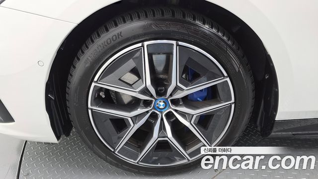 BMW i5 (G60) eDrive 40 M Sport 2024 — фото 5