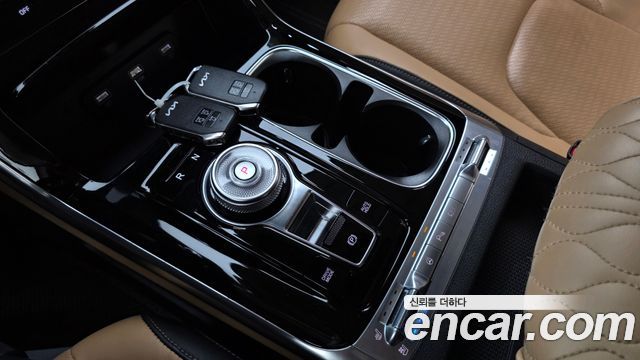 Kia Carnival (IV) Gasoline 9-Seater Signature 2022 — фото 9