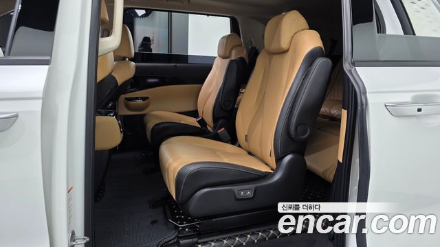 Kia Carnival (IV) Gasoline 9-Seater Signature 2022 — фото 16