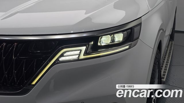Kia Carnival (IV) Gasoline 9-Seater Signature 2022 — фото 28