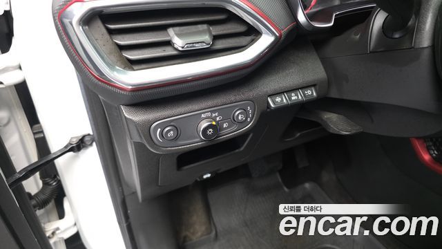 Chevrolet Trailblazer 1.3 Turbo 4WD RS 2023 — фото 27