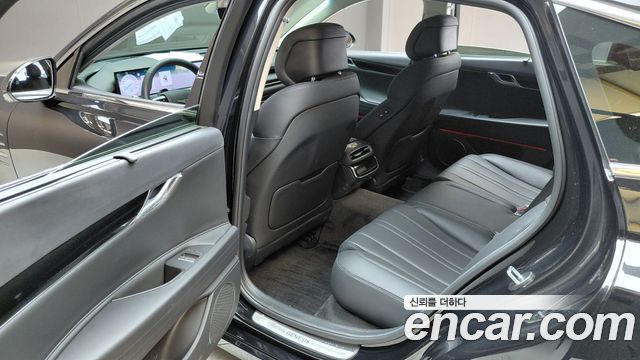Genesis G80 (RG3) Gasoline 2.5 Turbo AWD 2027 — фото 12