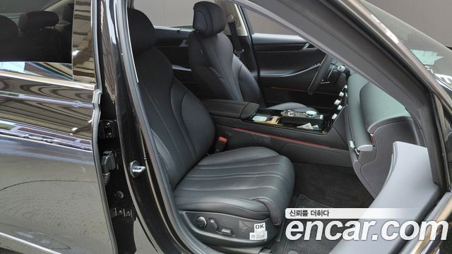Genesis G80 (RG3) Gasoline 2.5 Turbo AWD 2027 — фото 26