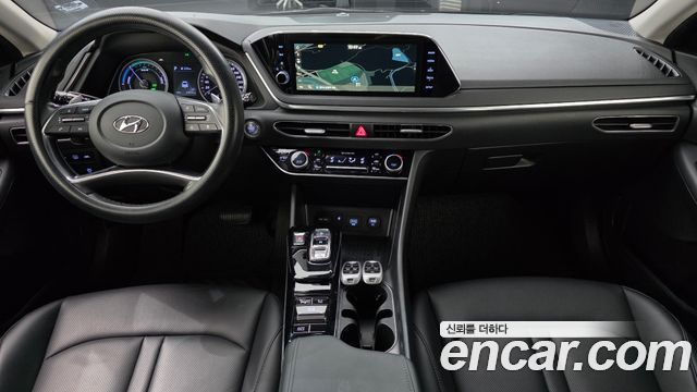 Hyundai Sonata Hybrid (DN8) Premium Family 2020 — фото 7