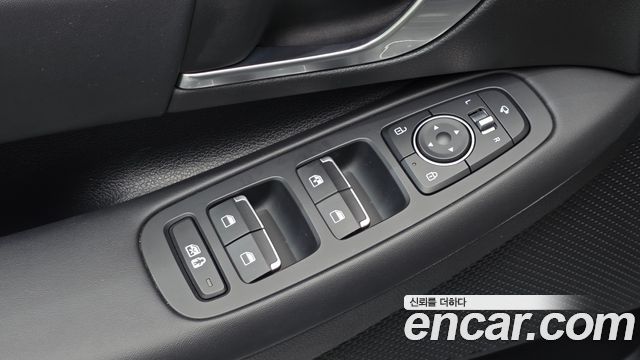 Hyundai Sonata Hybrid (DN8) Premium Family 2020 — фото 20