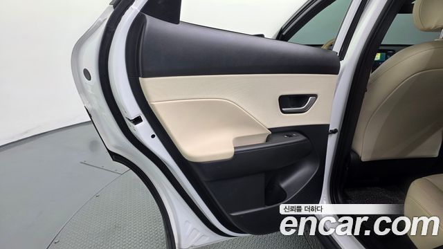 Hyundai Kona (SX2) Gasoline 1.6 Turbo 4WD Inspiration 2023 — фото 25