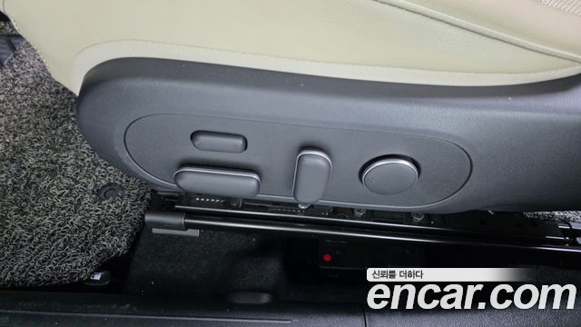 Hyundai Kona (SX2) Gasoline 1.6 Turbo 4WD Inspiration 2023 — фото 31