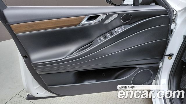 Genesis G80 (RG3) Gasoline 2.5 Turbo AWD 2022 — фото 24