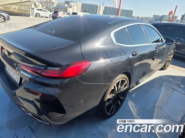 BMW 8 Series (G15) M850i xDrive Gran Coupe 2023 — фото 5