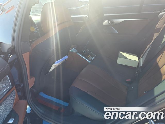 BMW 8 Series (G15) M850i xDrive Gran Coupe 2023 — фото 8
