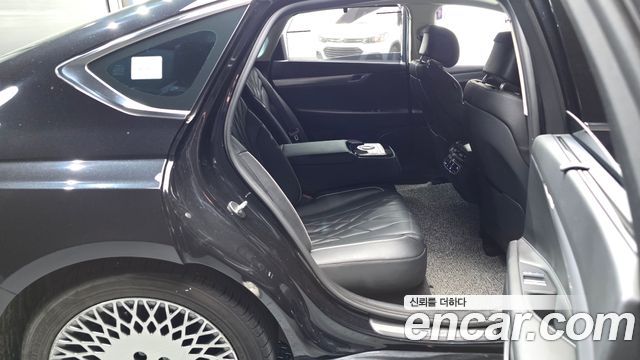 Genesis G80 (RG3) Gasoline 2.5 Turbo AWD 2022 — фото 15