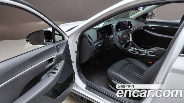 Hyundai Sonata (DN8) 2.0 Modern 2022 — фото 10