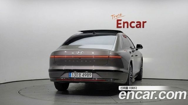 Hyundai Grandeur Hybrid (GN7) Calligraphy 2023 — фото 4