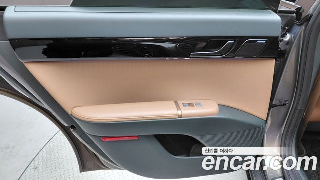 Hyundai Grandeur Hybrid (GN7) Calligraphy 2023 — фото 25