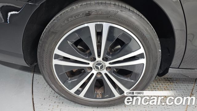 Mercedes-Benz E-Class (W213) E220d Avantgarde 2020 — фото 5