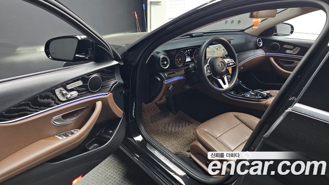 Mercedes-Benz E-Class (W213) E220d Avantgarde 2020 — фото 10