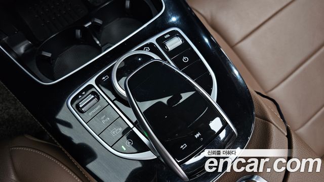 Mercedes-Benz E-Class (W213) E220d Avantgarde 2020 — фото 17