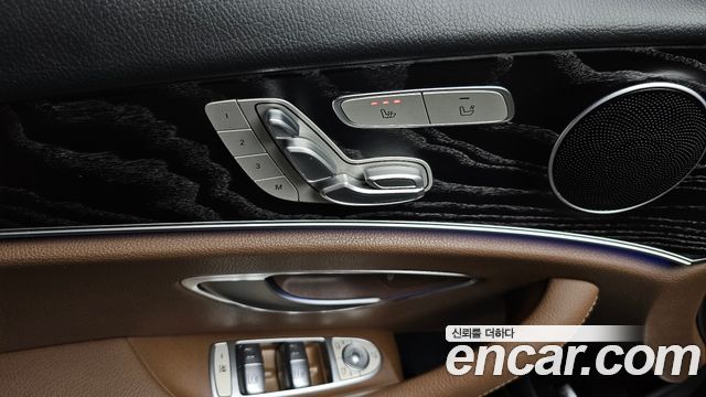 Mercedes-Benz E-Class (W213) E220d Avantgarde 2020 — фото 27