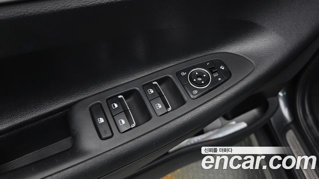 Hyundai Grandeur (IG) 3.0 LPi Rent Car Modern 2020 — фото 11