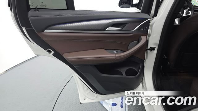 BMW X4 (G02) xDrive20i M Sport Pro Special Edition 2025 — фото 25