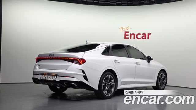 Kia K5 (III) 2.0 Noblesse 2022 — фото 2
