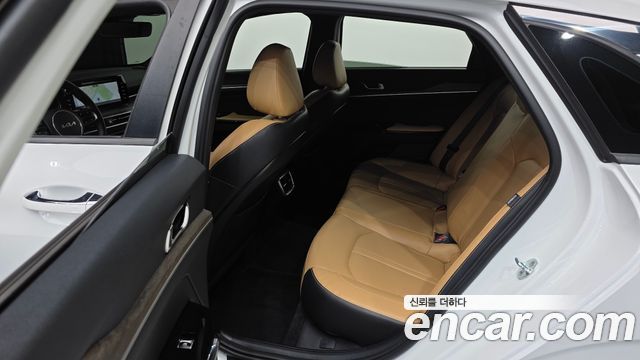 Kia K5 (III) 2.0 Noblesse 2022 — фото 20