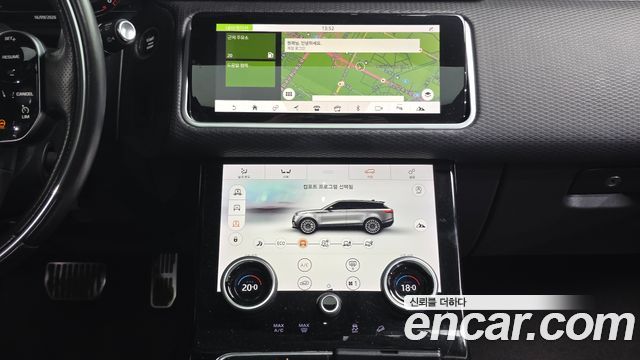 Land Rover Range Rover Velar 3.0 D300 R-Dynamic SE 2018 — фото 18