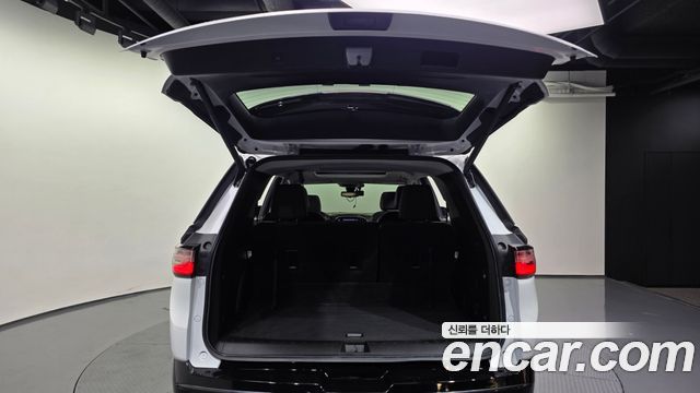 Chevrolet Traverse 3.6 AWD Redline 2020 — фото 20