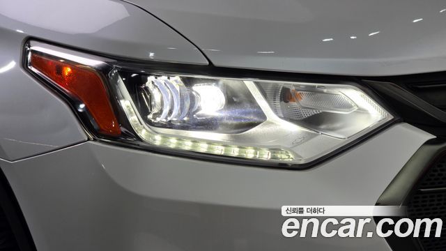 Chevrolet Traverse 3.6 AWD Redline 2020 — фото 22