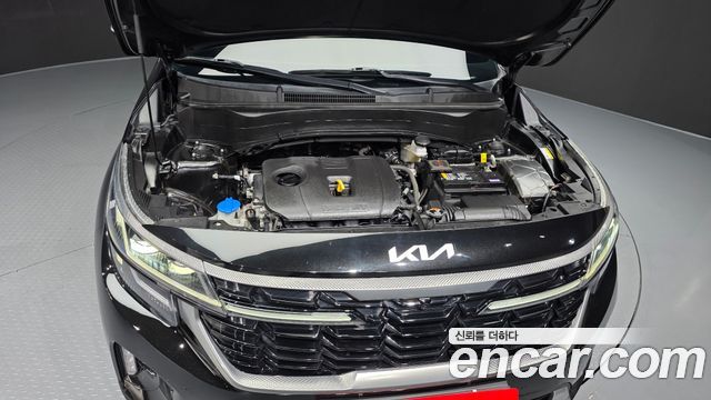 Kia Seltos Gasoline 2.0 2WD Signature 2023 — фото 6