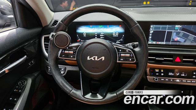 Kia Seltos Gasoline 2.0 2WD Signature 2023 — фото 13