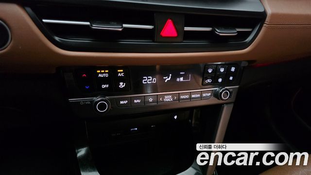 Kia Seltos Gasoline 2.0 2WD Signature 2023 — фото 17