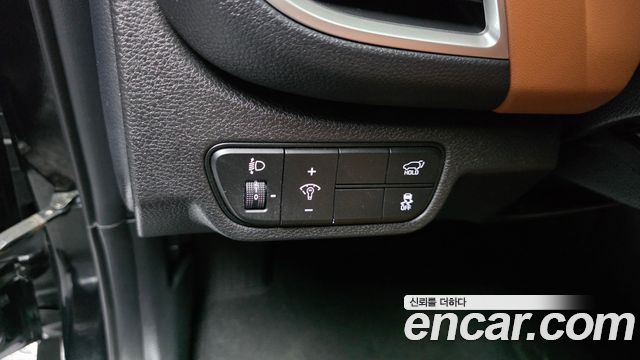 Kia Seltos Gasoline 2.0 2WD Signature 2023 — фото 29