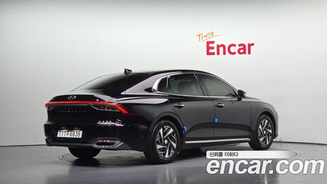 Hyundai Grandeur Hybrid (IG) Le Blanc 2023 — фото 2