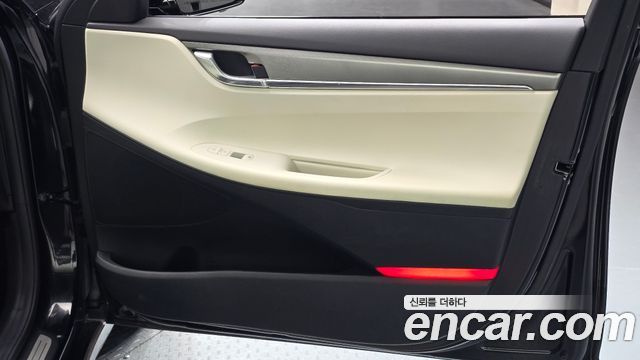 Hyundai Grandeur Hybrid (IG) Le Blanc 2023 — фото 25