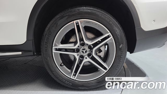 Mercedes-Benz GLC-Class (X253) GLC300e 4MATIC 2022 — фото 21