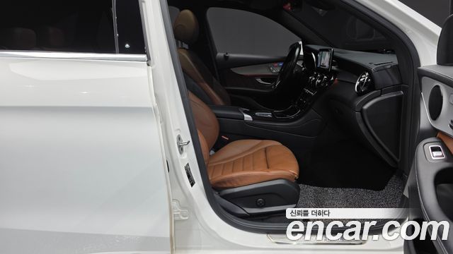 Mercedes-Benz GLC-Class (X253) GLC300e 4MATIC 2022 — фото 26