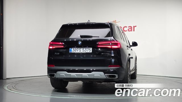 BMW X5 (G05) xDrive 40i xLine 2021 — фото 4
