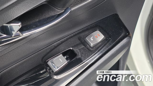 KG Mobility (SsangYong) Beautiful Korando Diesel 1.6 2WD C7 2020 — фото 18