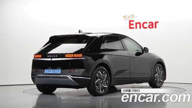 Hyundai Ioniq 5 Long range Exclusive 2022 — фото 2