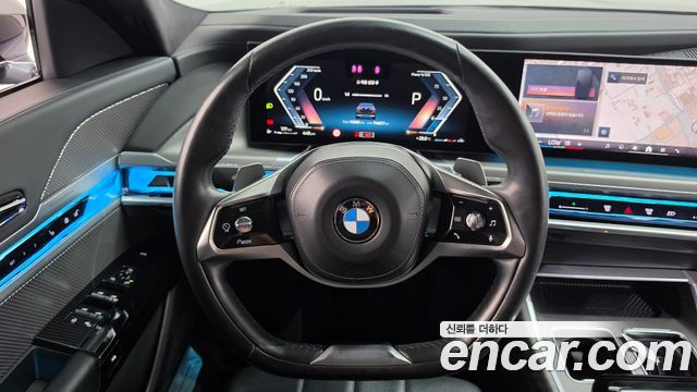 BMW 7 Series (G70) 740d xDrive Design Pure Excellence 2023 — фото 14
